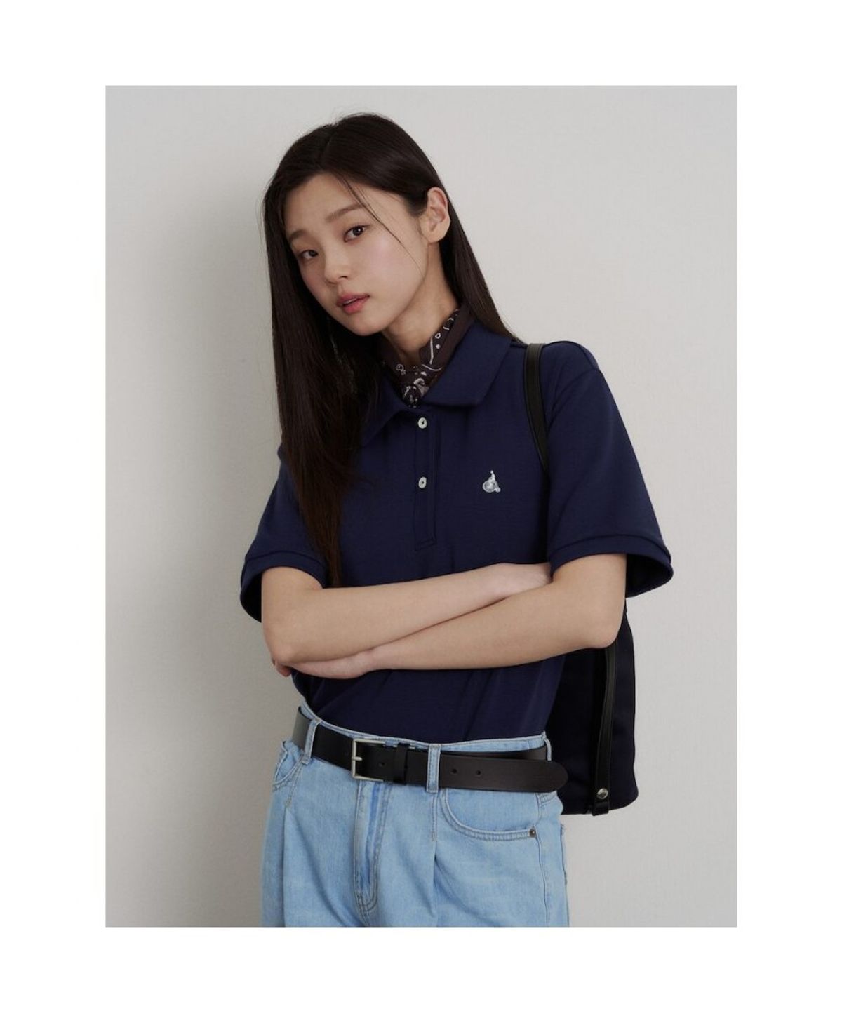 빈폴 레이디스(BEANPOLE LADIES) 레이온 혼방 오버핏 반소매 폴로 티셔츠  네이비 (BF6342C12R)