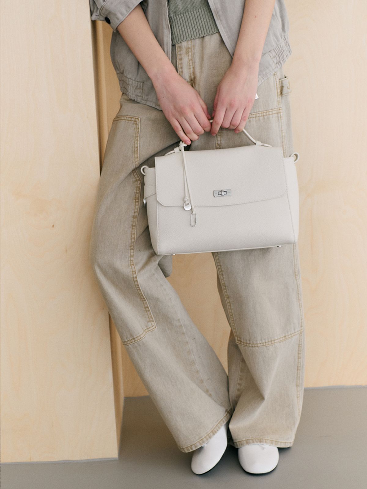 드메리엘(DEMERIEL) Sally Satchel Bag Ivory
