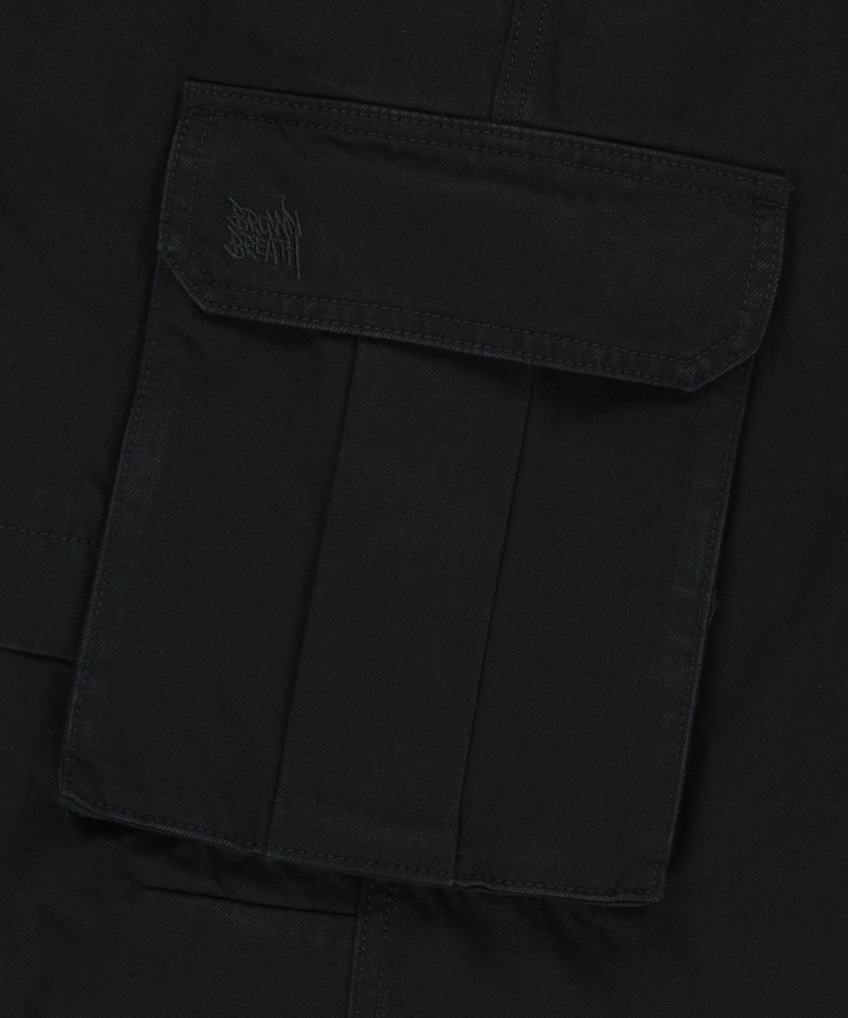 브라운브레스(BROWNBREATH) CARGO BERMUDA PANTS - BLACK