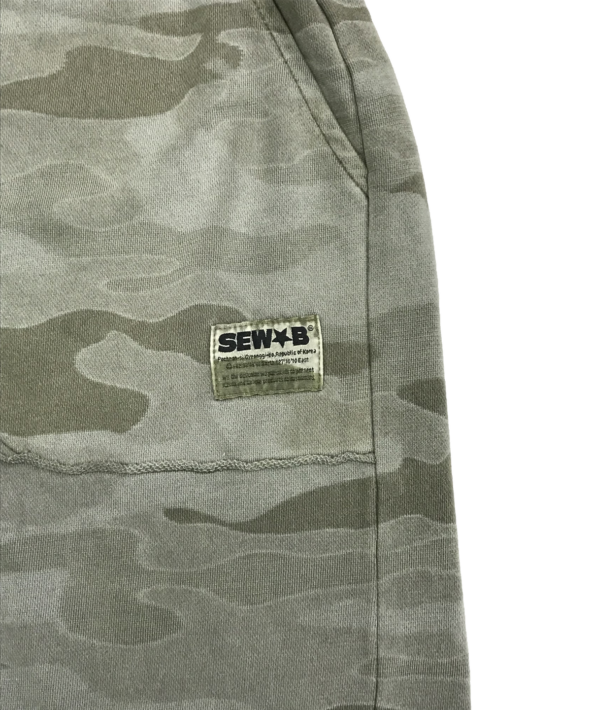 쏘비(SEW-B) 초크 camo 버뮤다 팬츠 [빈티지 카키]
