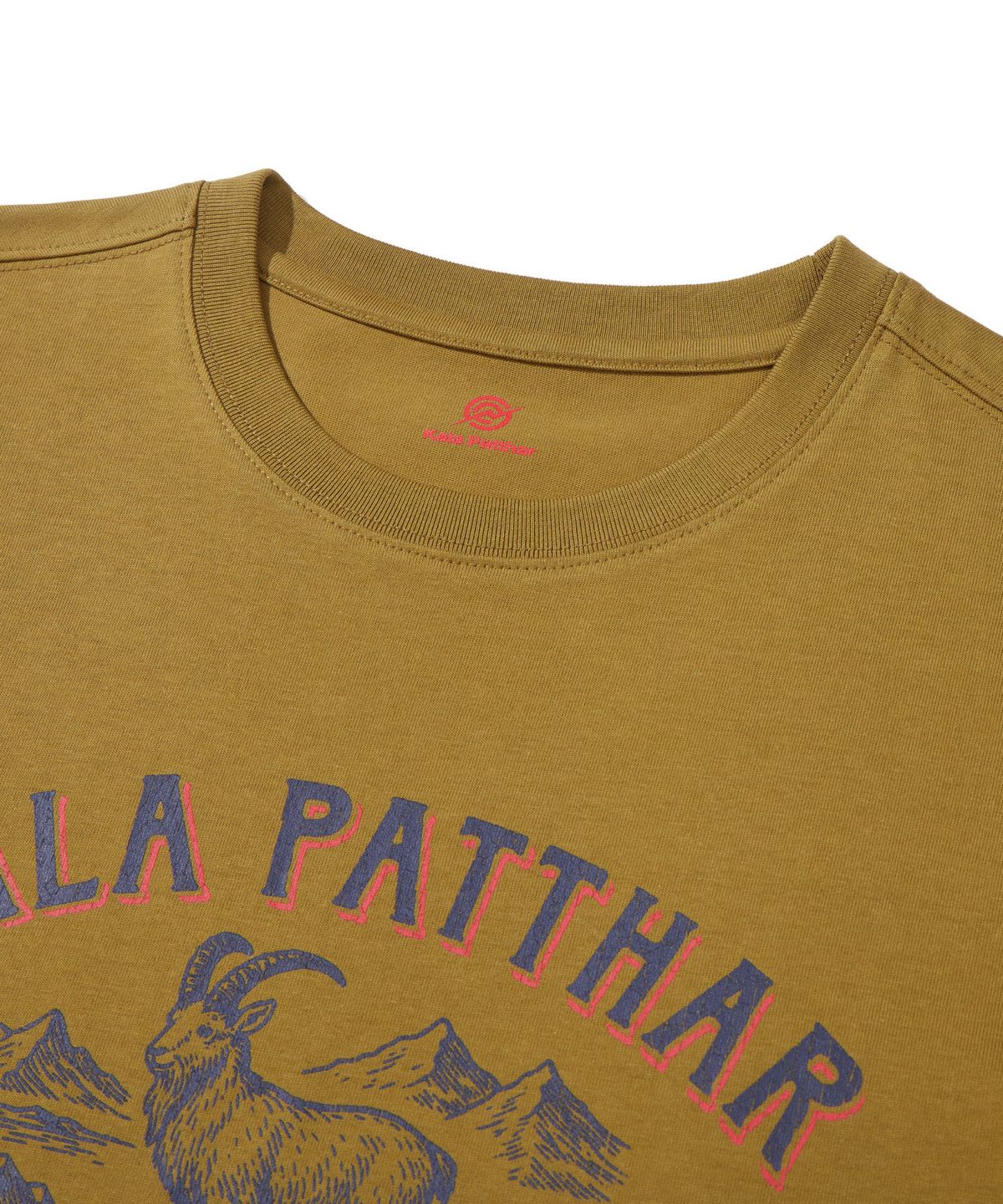 칼라파타르(KALAPATTHAR) VINTAGE KP DEER GRAPHIC SHORT-SLEEVED T-SHIRT - LIGHT KHAKI