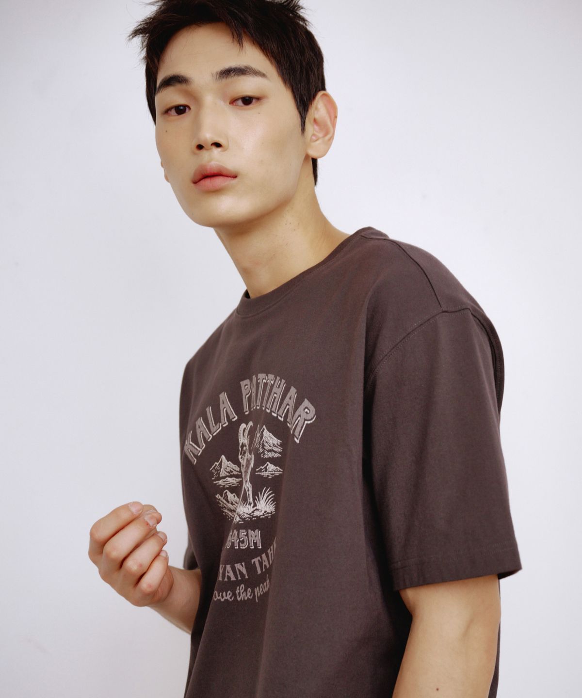 칼라파타르(KALAPATTHAR) VINTAGE KP DEER GRAPHIC SHORT-SLEEVED T-SHIRT - GREY