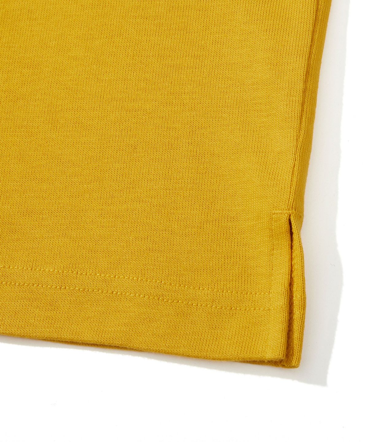 칼라파타르(KALAPATTHAR) BACK DEER GRAPHIC SHORT-SLEEVED T-SHIRT - YELLOW