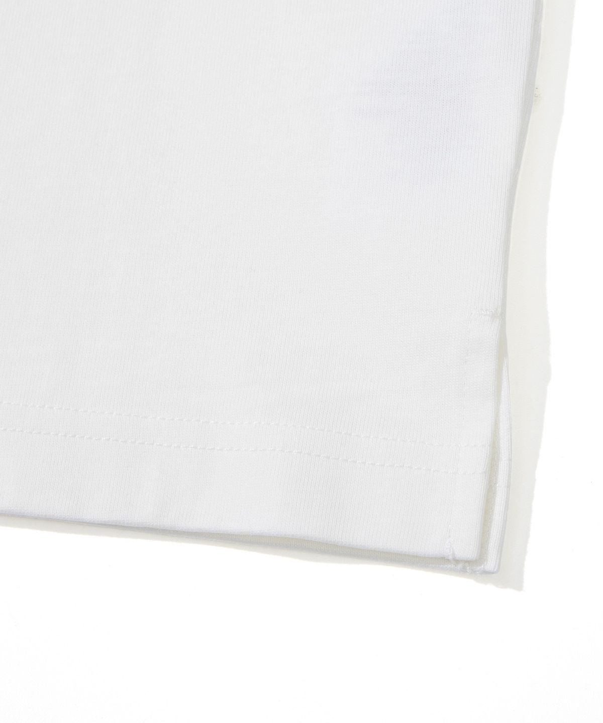 칼라파타르(KALAPATTHAR) KP SIGNATURE GRAPHICS SHORT-SLEEVED T-SHIRT - WHITE