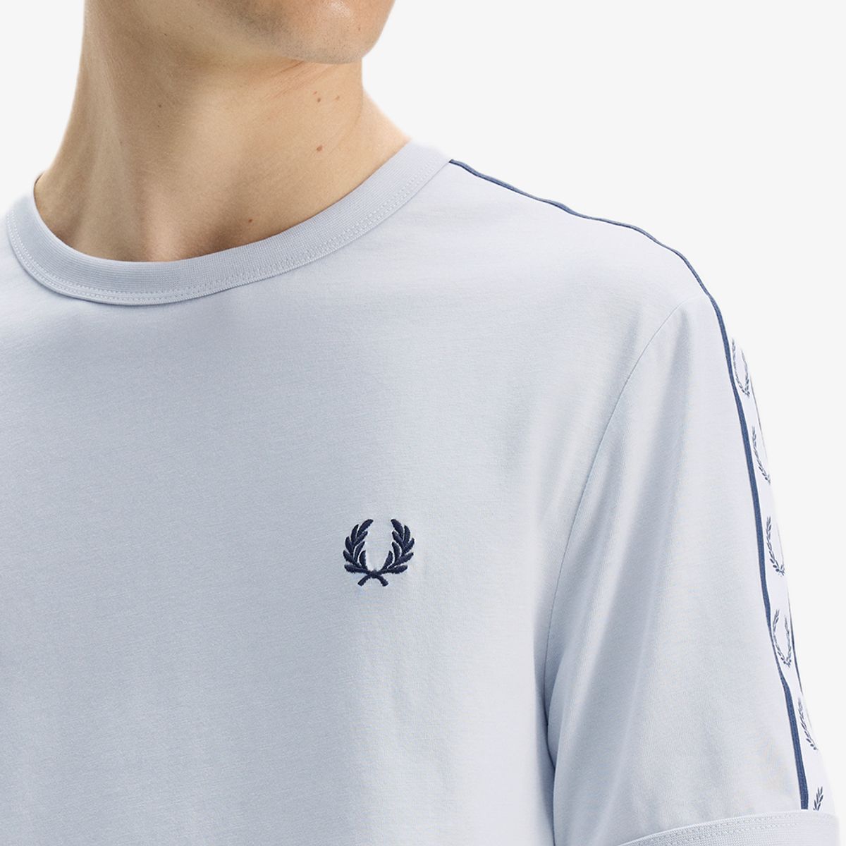 프레드페리(FRED PERRY) [Sport] 테잎 링어 티셔츠 - 더스키 블루 AFPM2614620-28A