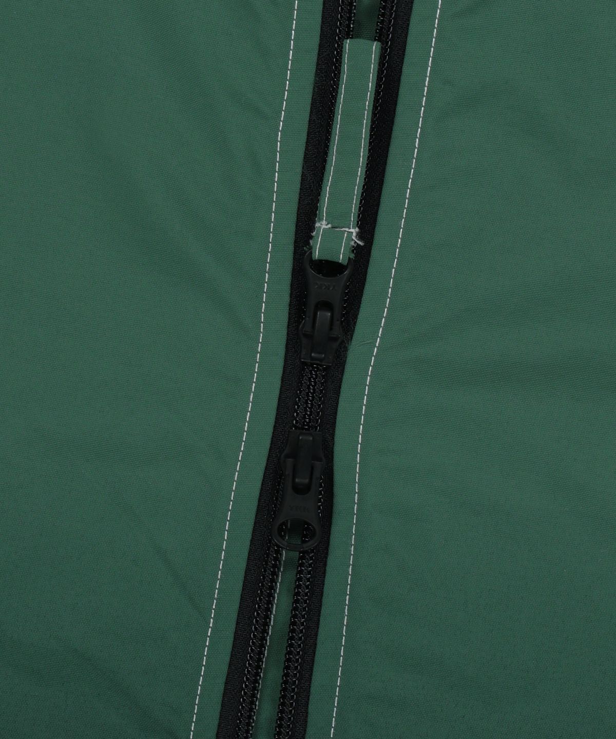 브라운브레스(BROWNBREATH) STEPDYED WINDBREAKER JACKET - GREEN