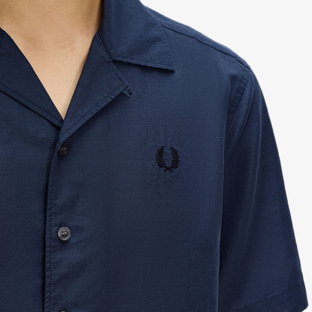 프레드페리(FRED PERRY) [Sharp] 리넨 블렌드 리비어 칼라 셔츠 - 다크 에어포스 AFPM2619894-738