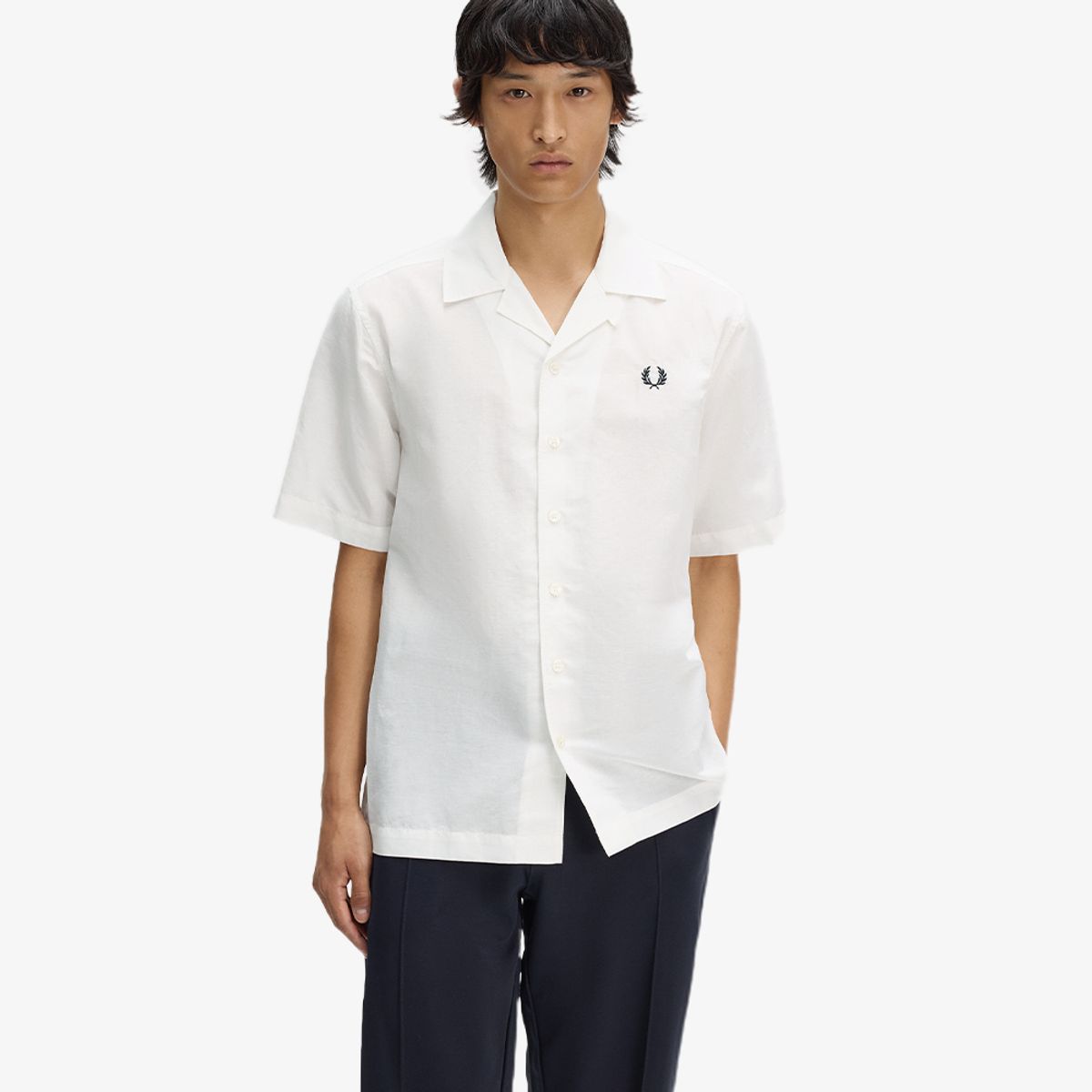 프레드페리(FRED PERRY) [Sharp] 리넨 블렌드 리비어 칼라 셔츠 - 스노우 화이트 AFPM2619894-129