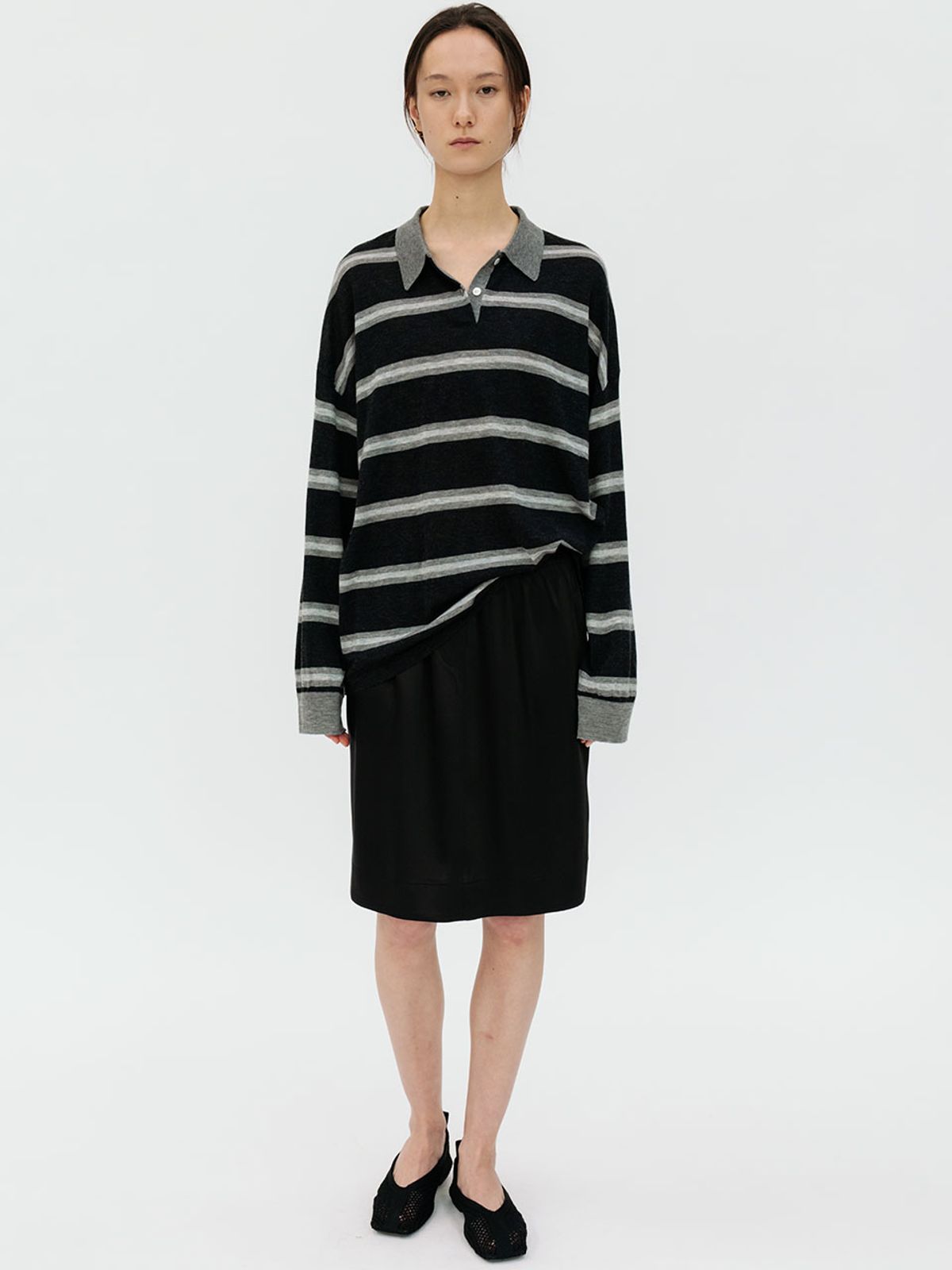 르비에르(LVIR) VISCOSE SATIN BANDING SKIRT (BLACK)