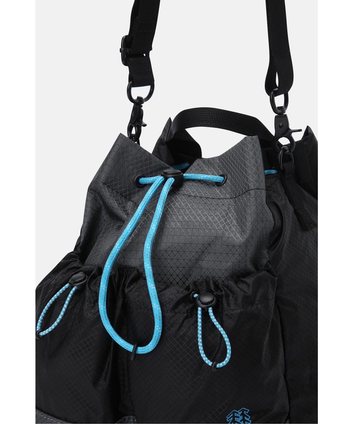 코오롱스포츠(KOLON SPORT) 데이팩 토트백 QEBDX26601BLK