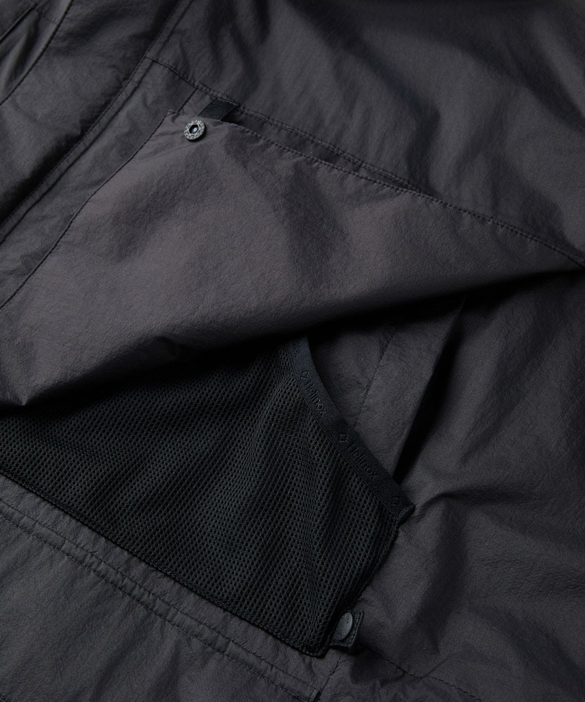 헬리녹스 웨어(HELINOX WEAR) 라이트 필드 판초_Black