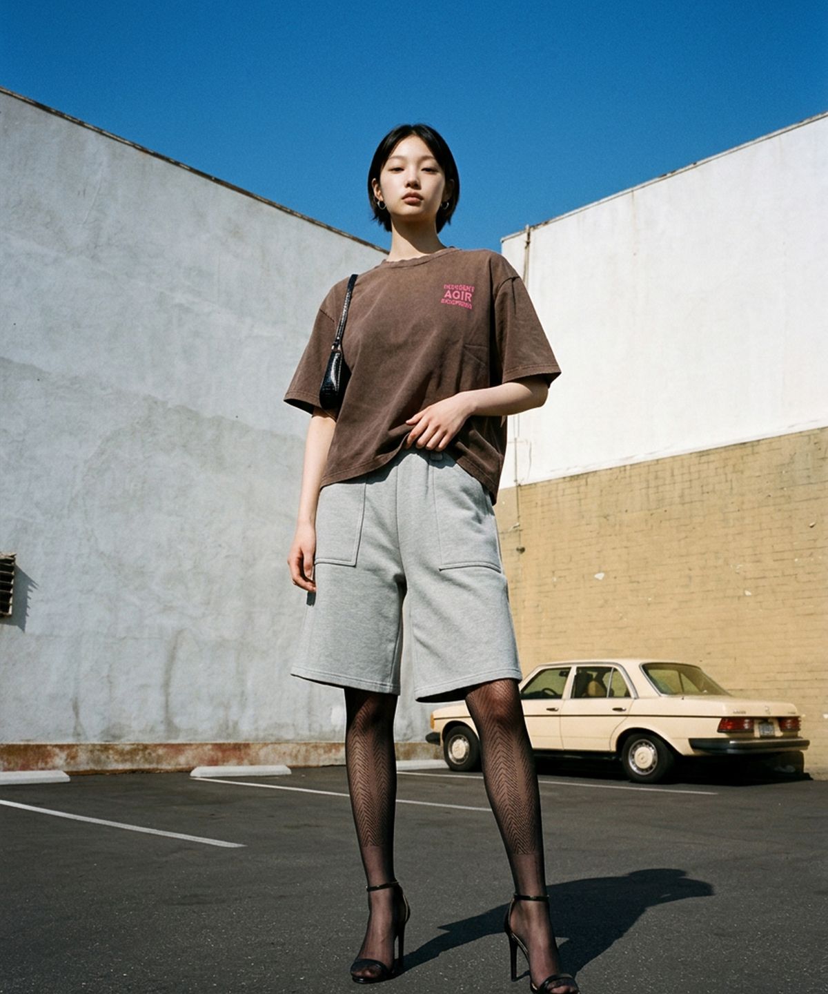 랑가주망(LENGAGEMENT) Agir Salt Wash Crop Short Sleeve T-Shirt (Mocha)