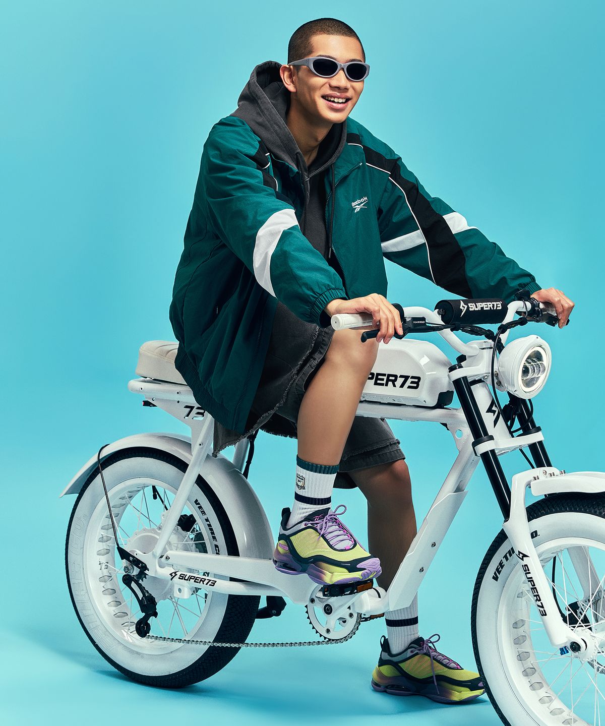 리복(REEBOK) 레전드 윈드 브레이커 - 그린