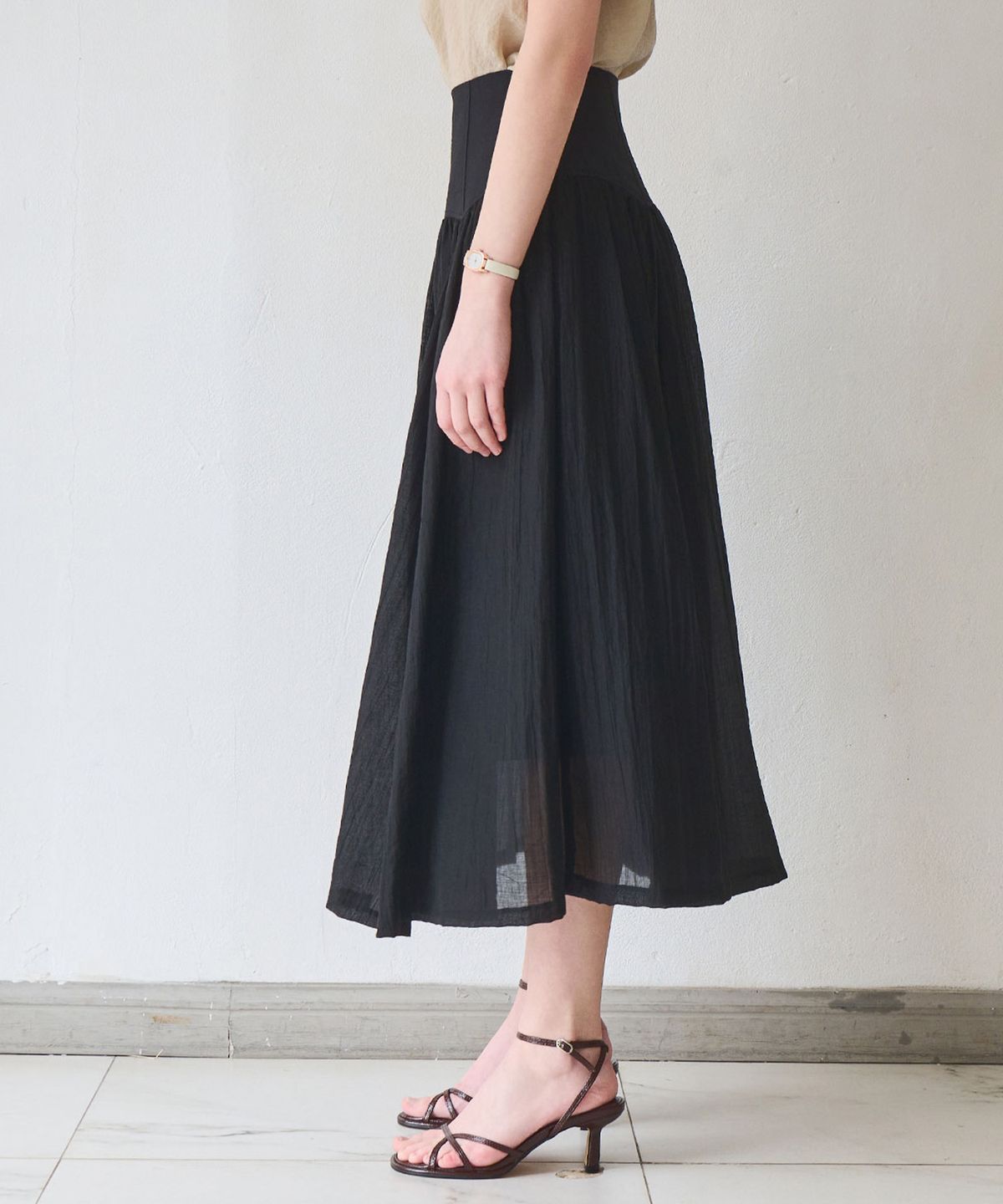 슬로우롤리(SLOWLOLLI) Air flow long skirt_2 Colors