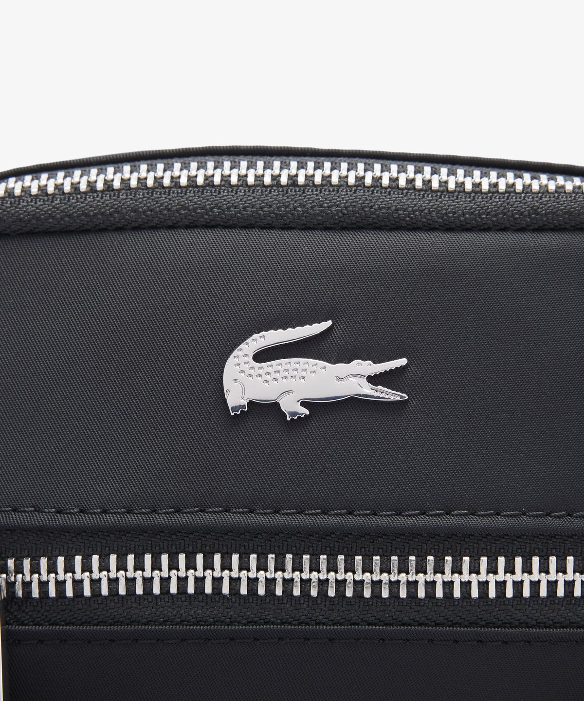 라코스테(LACOSTE) 여성 이지 세로형 카메라백 NF5021Y56G 000