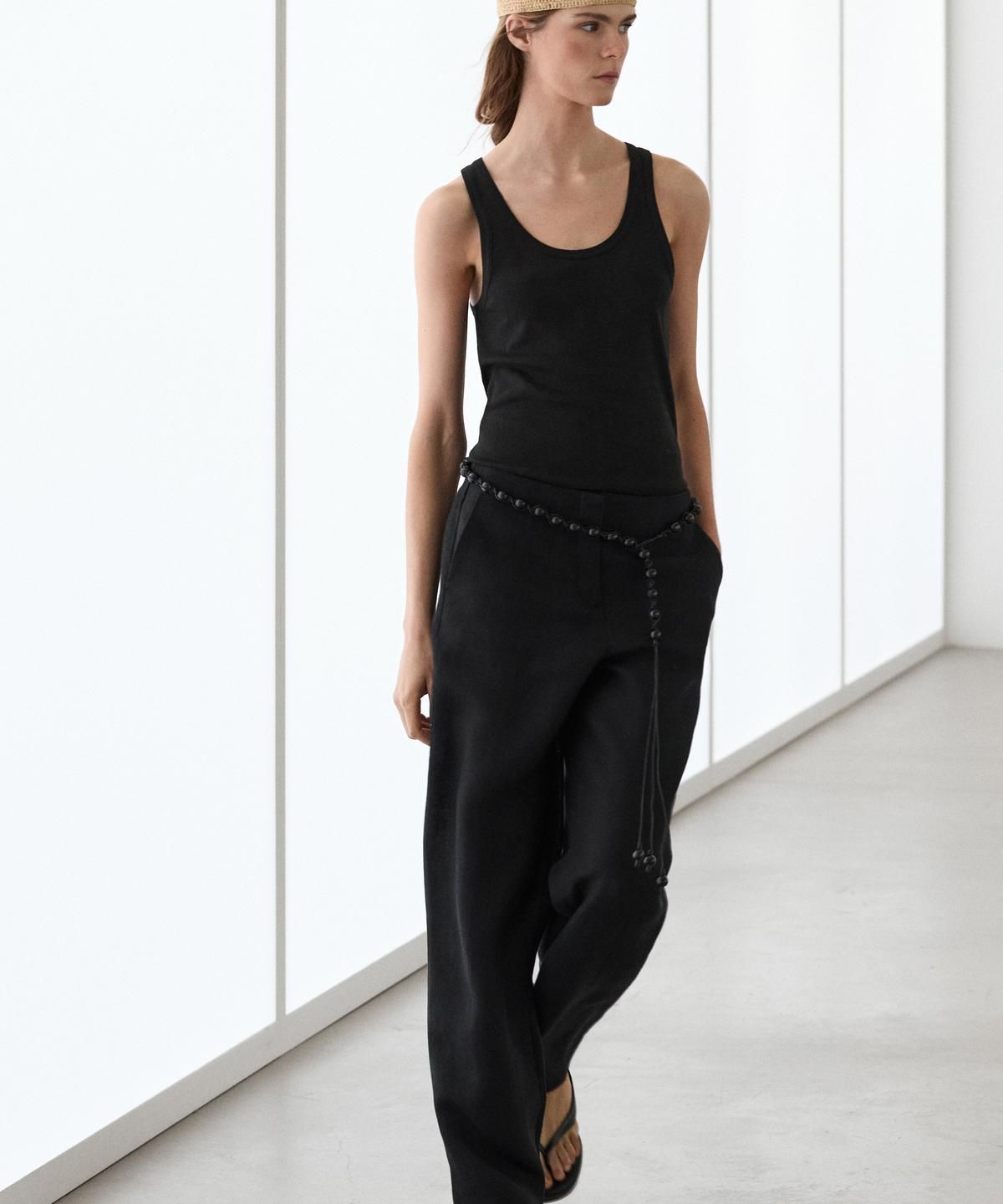 마시모두띠(MASSIMO DUTTI) 100% 코튼 슬리브리스 티셔츠
