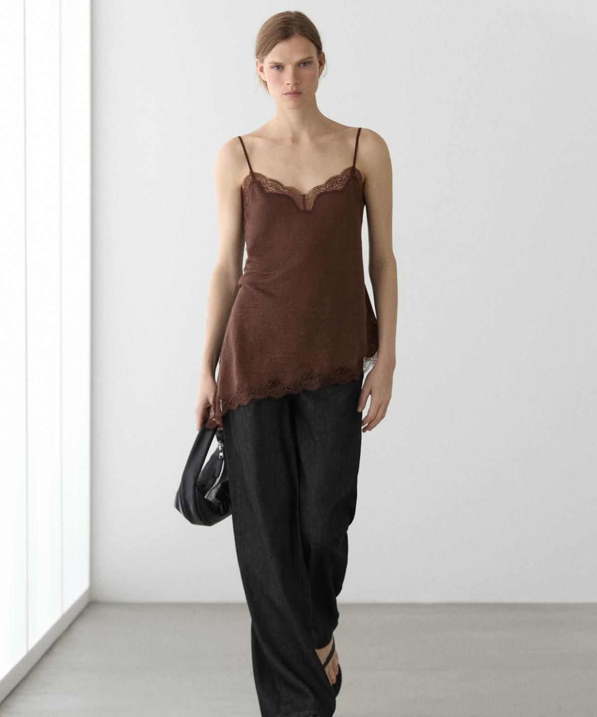 마시모두띠(MASSIMO DUTTI) 언밸런스 린넨 블렌드 란제리 탑