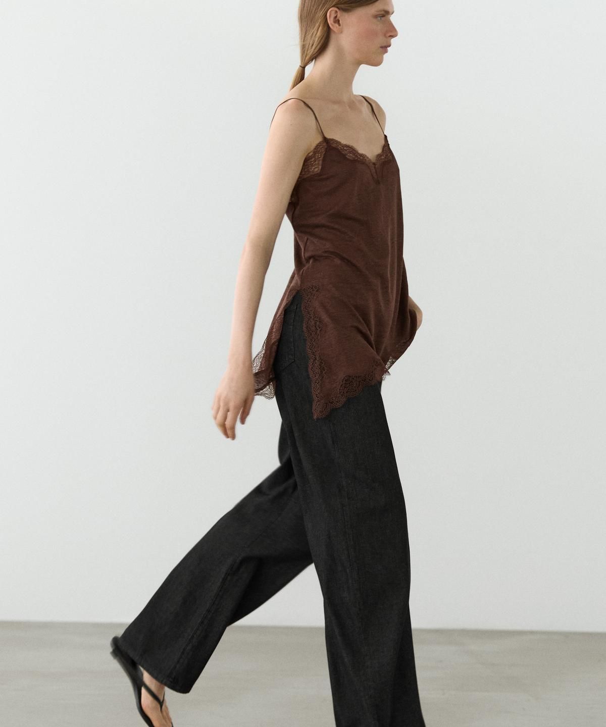 마시모두띠(MASSIMO DUTTI) 언밸런스 린넨 블렌드 란제리 탑