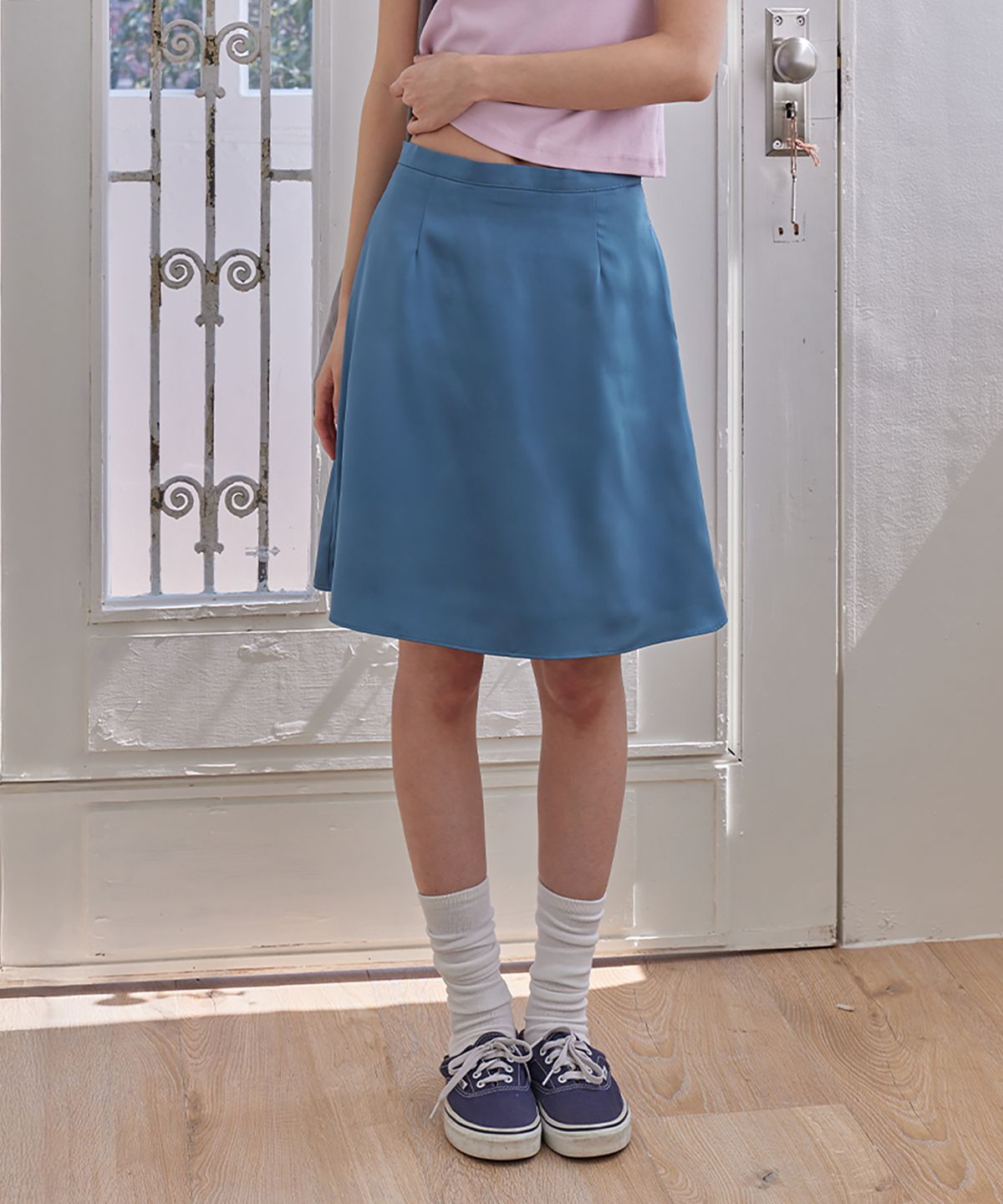 런던다다(LONDONDADA) Silky Satin Midi Skirt, BLUE