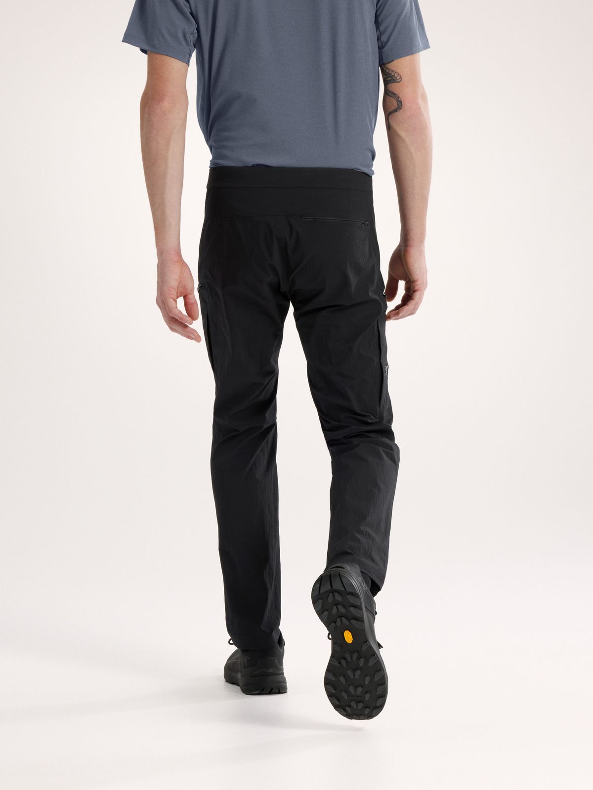 아크테릭스(ARCTERYX) 감마 퀵 드라이 팬츠 남성