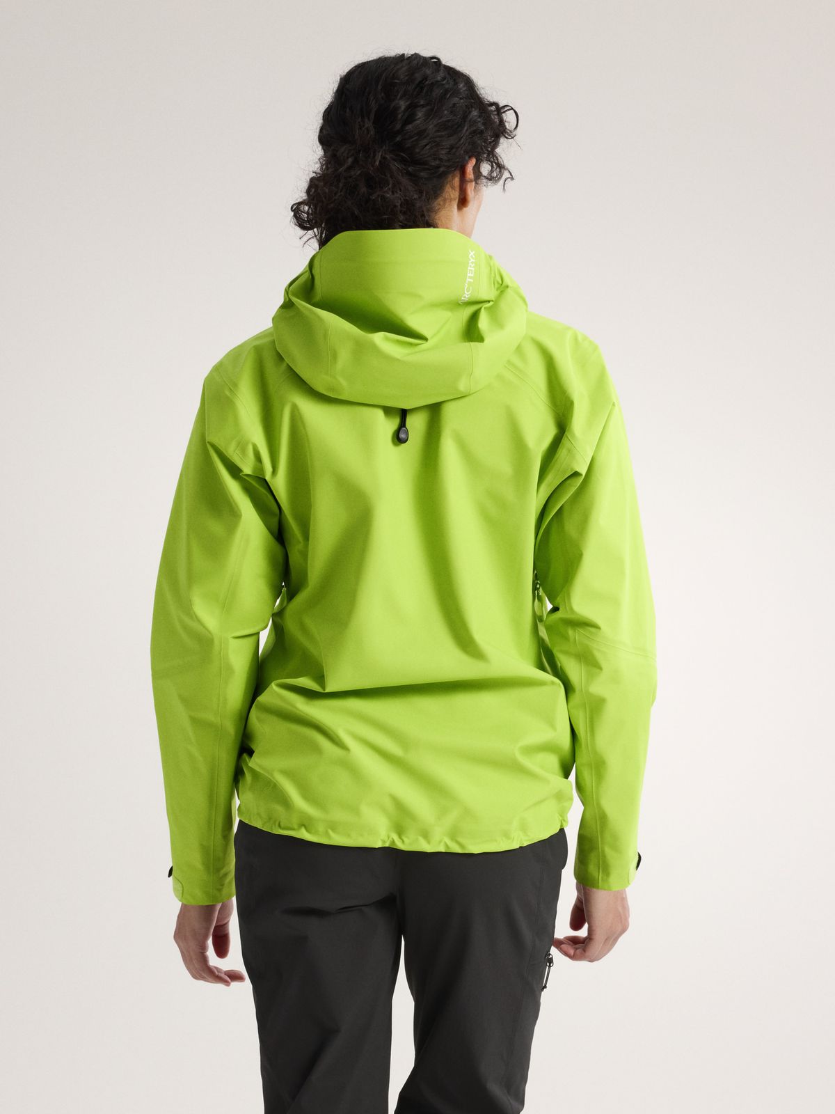 아크테릭스(ARCTERYX) 베타 SL 재킷 여성