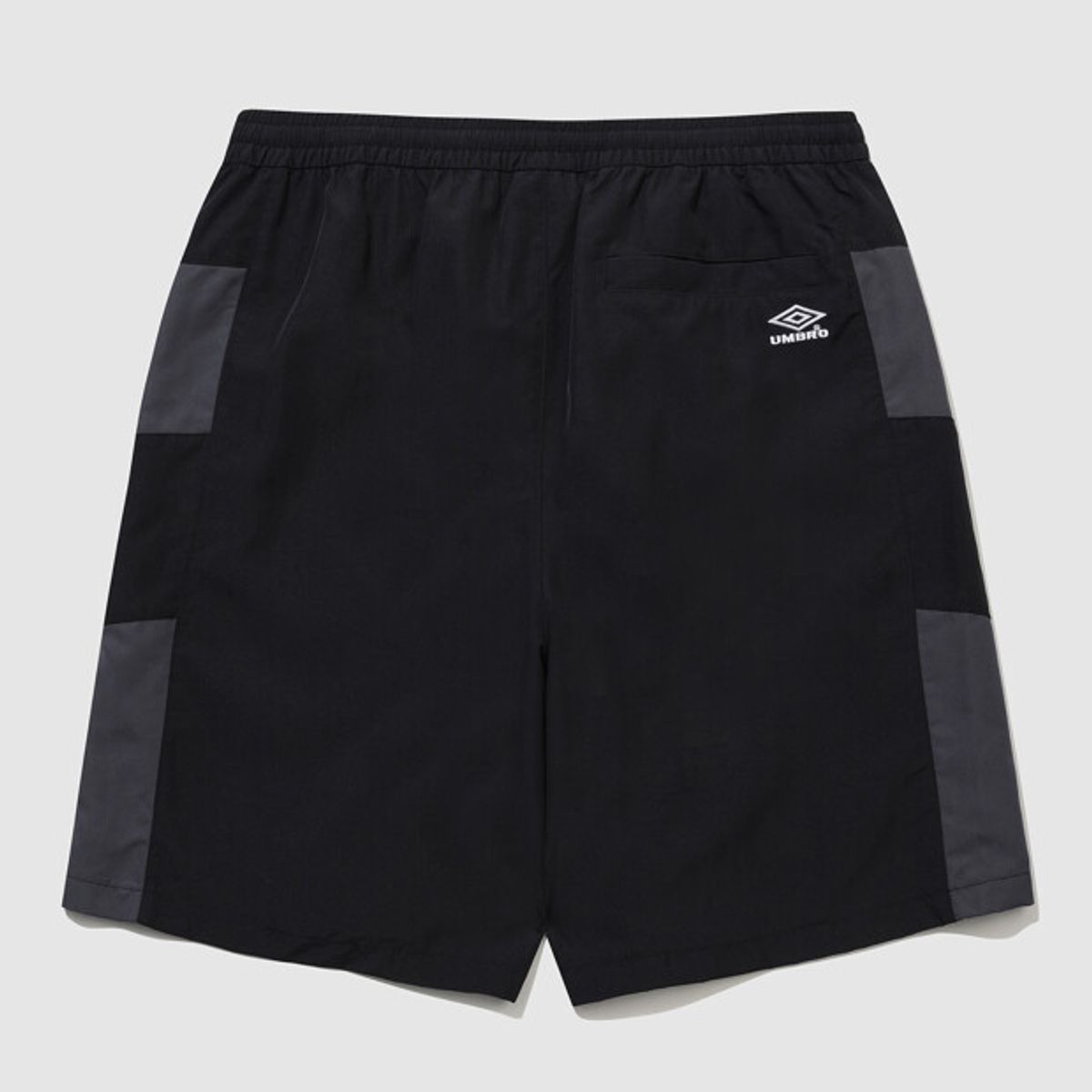 엄브로(UMBRO) HBL OG 컬러블럭 5부 반바지 블랙 UR221CHP56