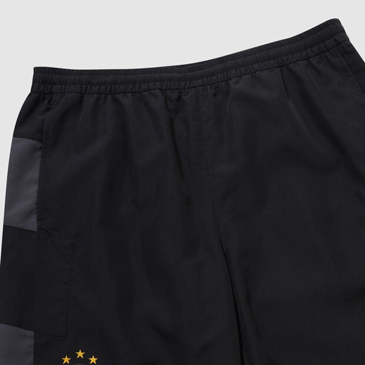 엄브로(UMBRO) HBL OG 컬러블럭 5부 반바지 블랙 UR221CHP56