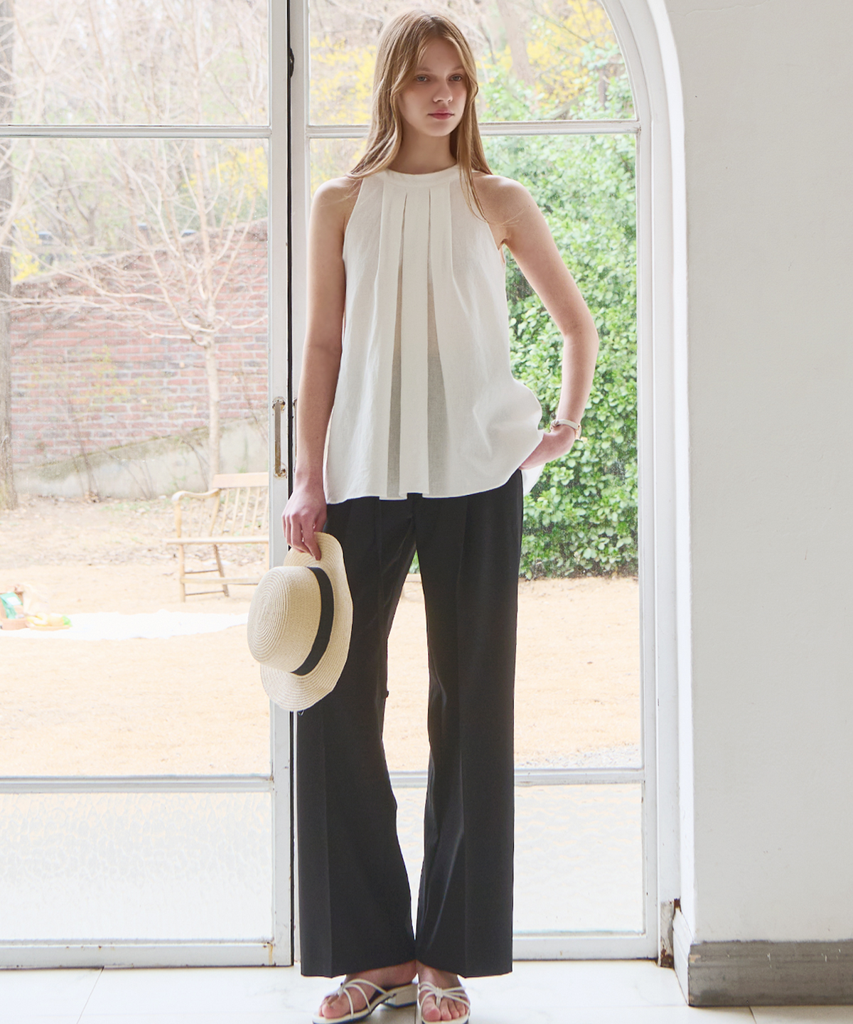 슬로우롤리(SLOWLOLLI) Halter linen sleeveless top_2 Colors