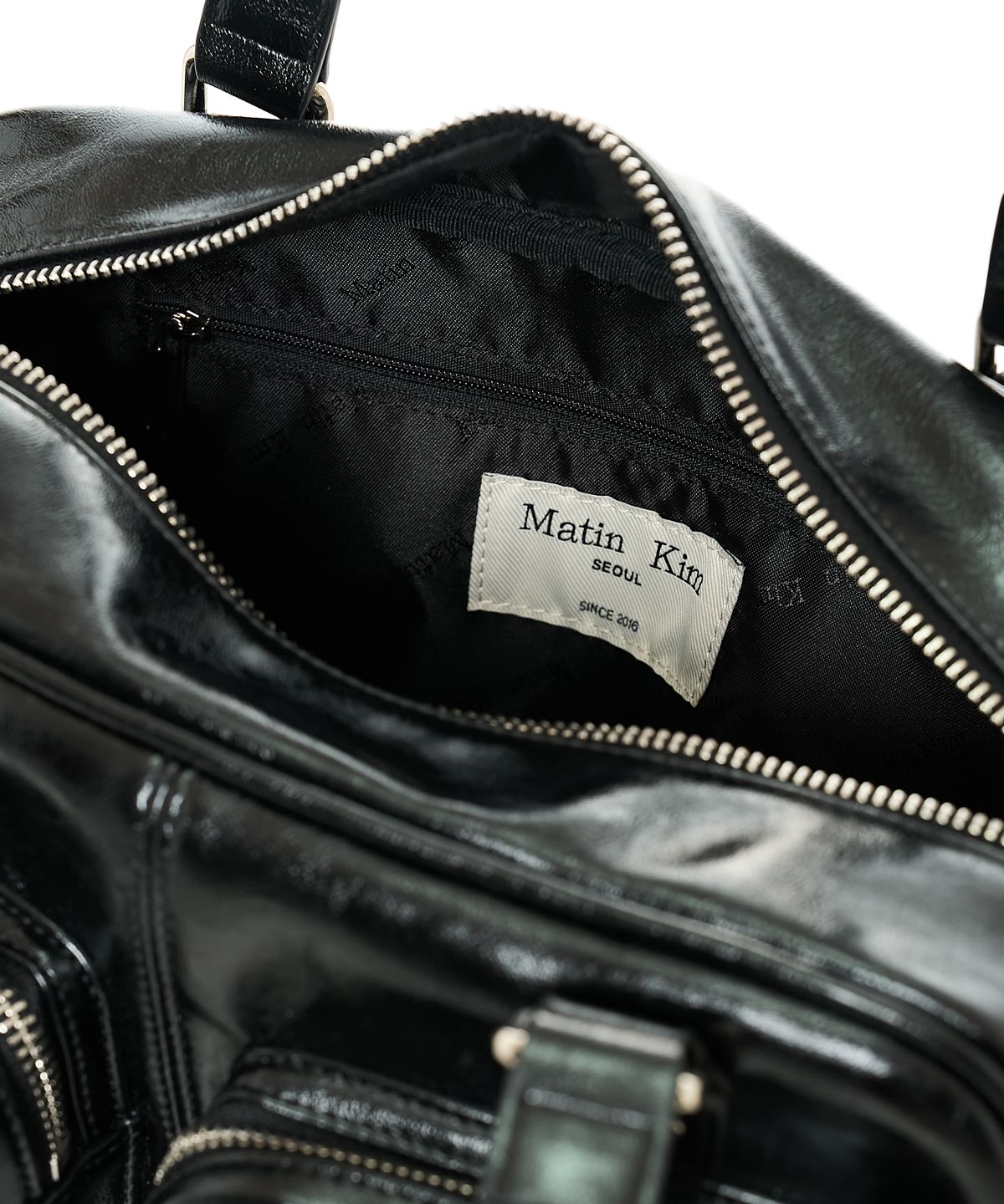 마뗑킴(MATIN KIM) DOUBLE POCKET BRICK SHOULDER BAG IN BLACK