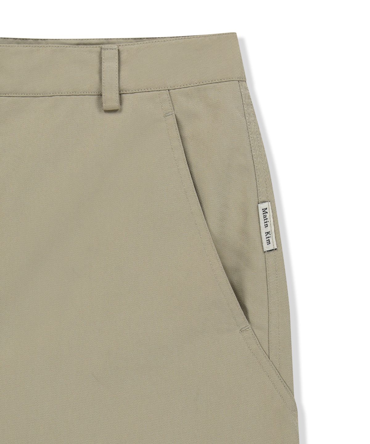 마뗑킴(MATIN KIM) CURVED SEAM BERMUDA PANTS FOR MEN IN BEIGE
