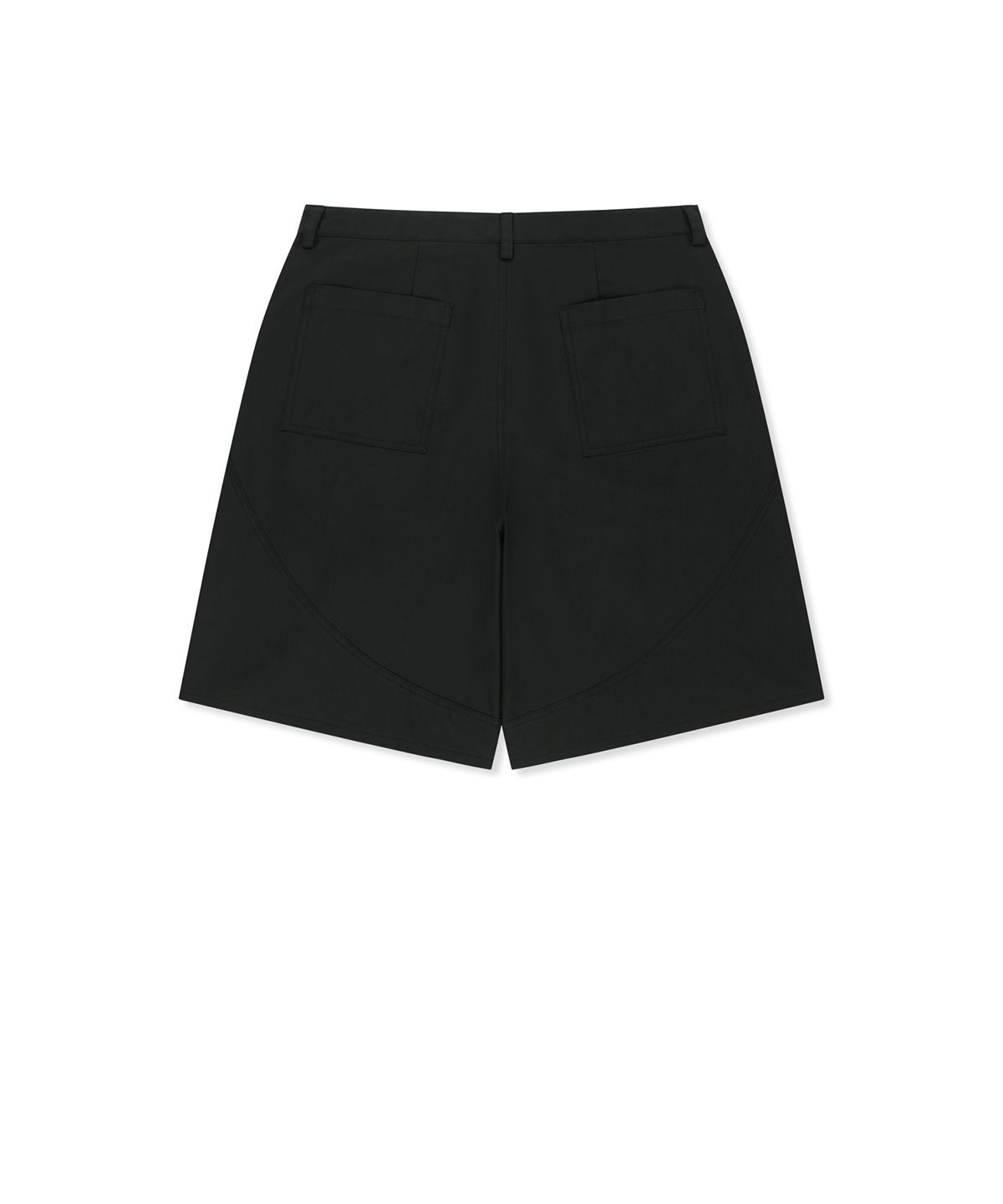 마뗑킴(MATIN KIM) CURVED SEAM BERMUDA PANTS FOR MEN IN BLACK
