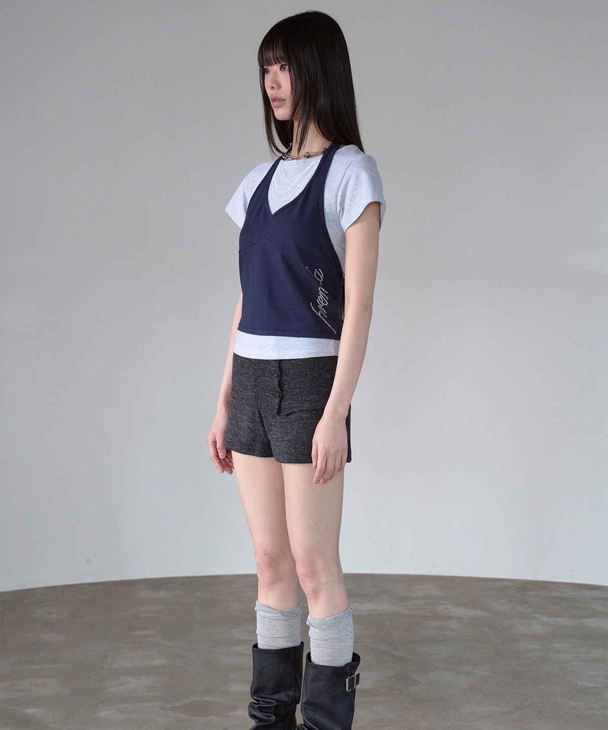 프렌다(PRENDA) CURVED LAYERED GRAPHIC TOP NAVY
