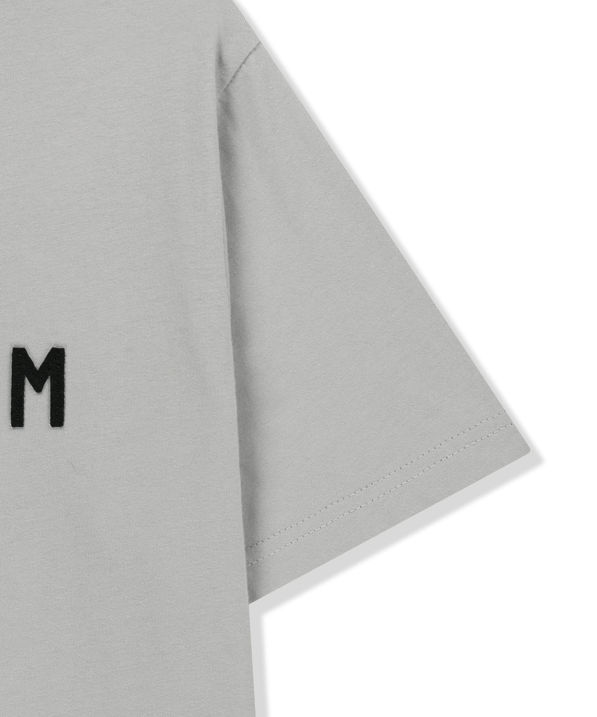 마뗑킴(MATIN KIM) APPLIQUE FELT LOGO TOP IN GREY