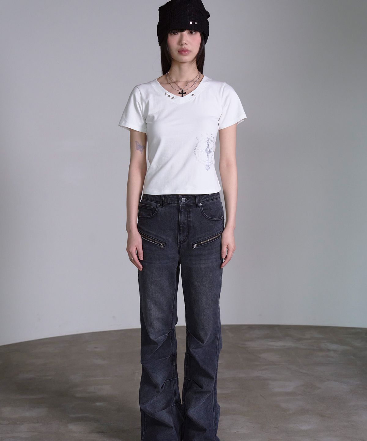 프렌다(PRENDA) STAR STUD SHORT SLEEVE WHITE