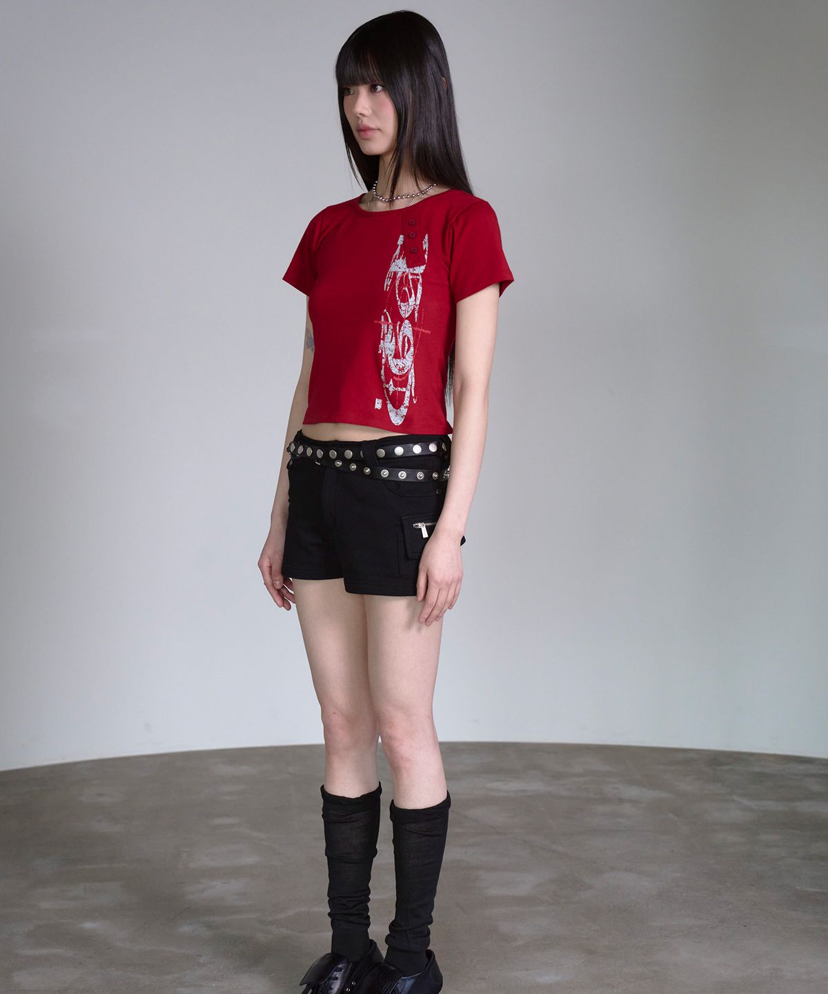 프렌다(PRENDA) PRENDA DIAGONAL HENLEY NECK SHORT SLEEVE BURGUNDY