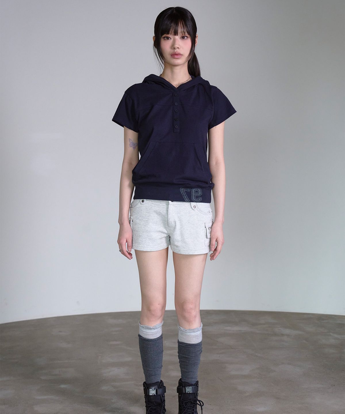 프렌다(PRENDA) BUTTON UP INCISIONAL HOODIE NAVY
