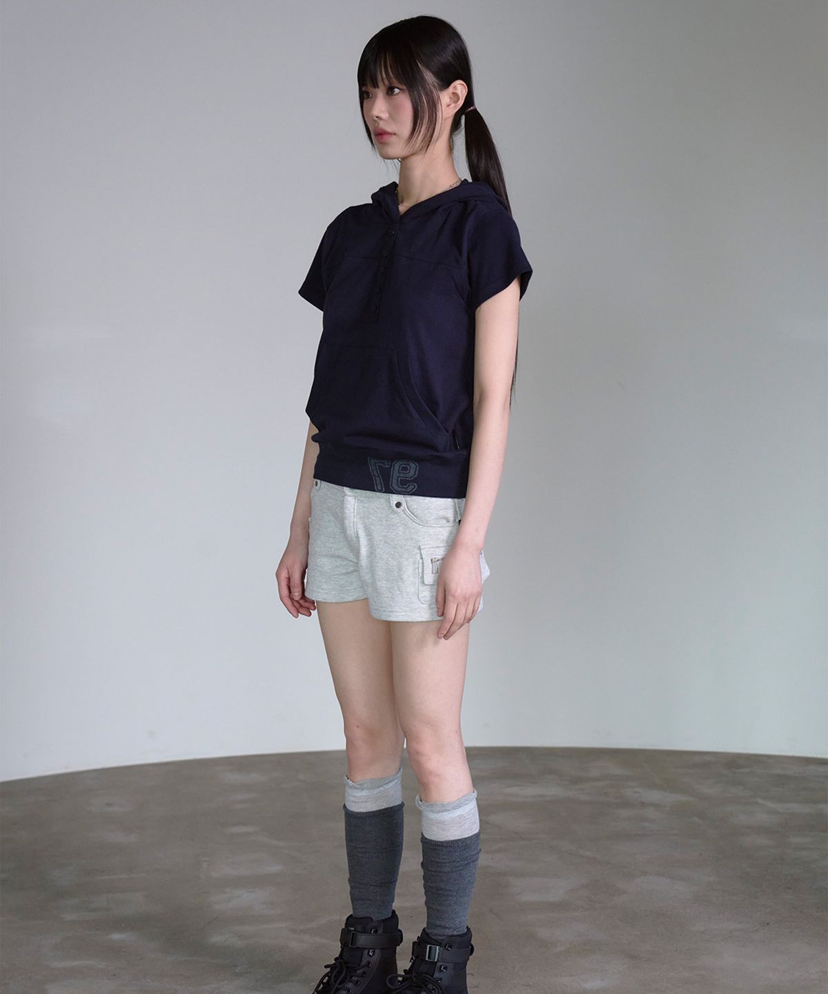 프렌다(PRENDA) BUTTON UP INCISIONAL HOODIE NAVY