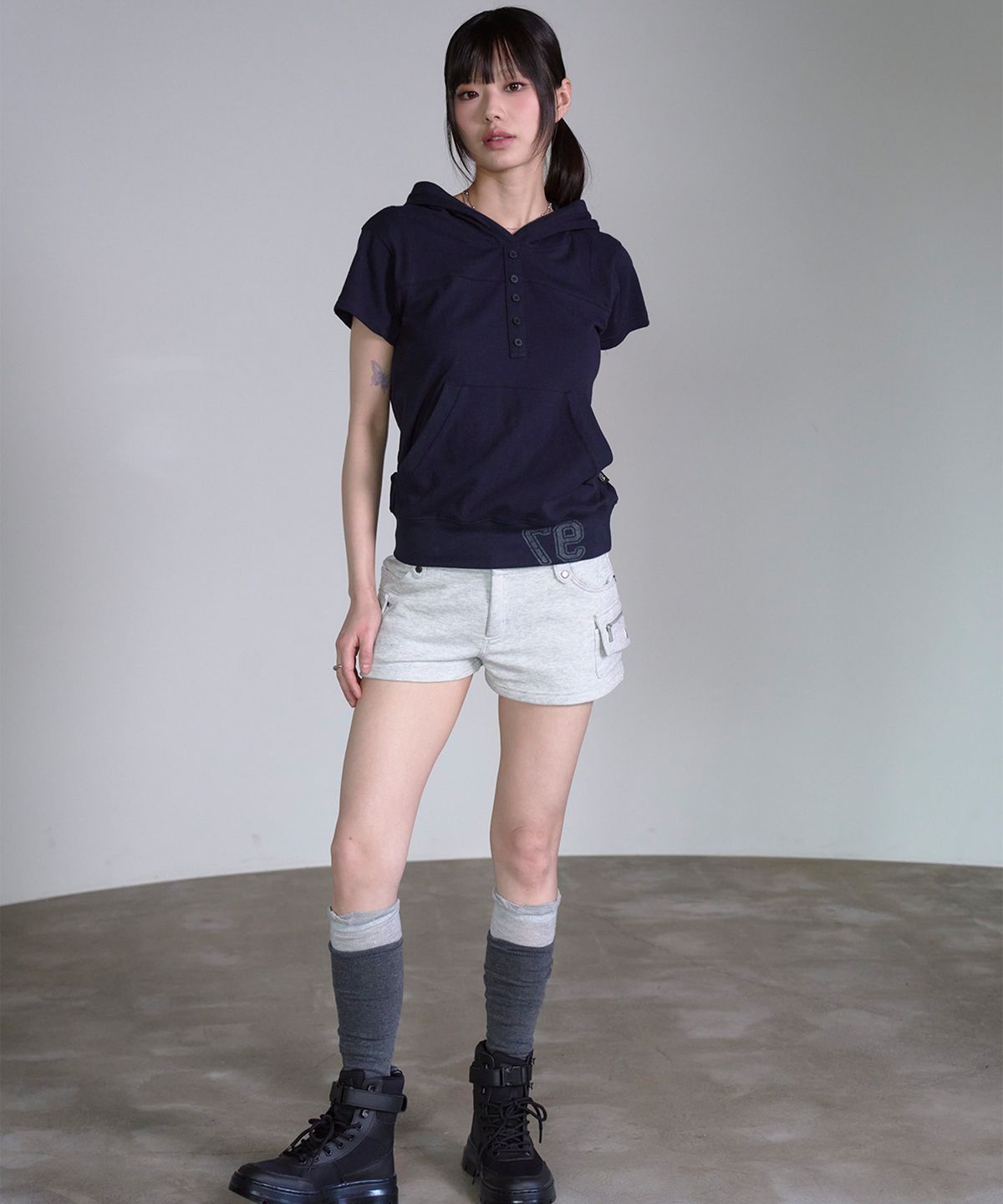프렌다(PRENDA) BUTTON UP INCISIONAL HOODIE NAVY