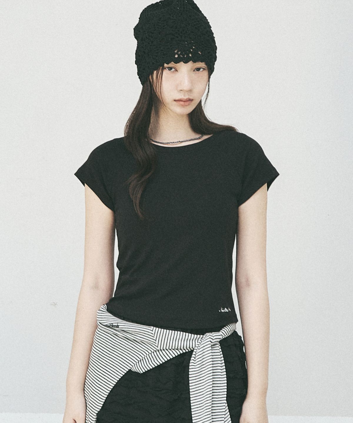 닉앤니콜(NICK&NICOLE) SOFT RAGLAN TOP_BLACK