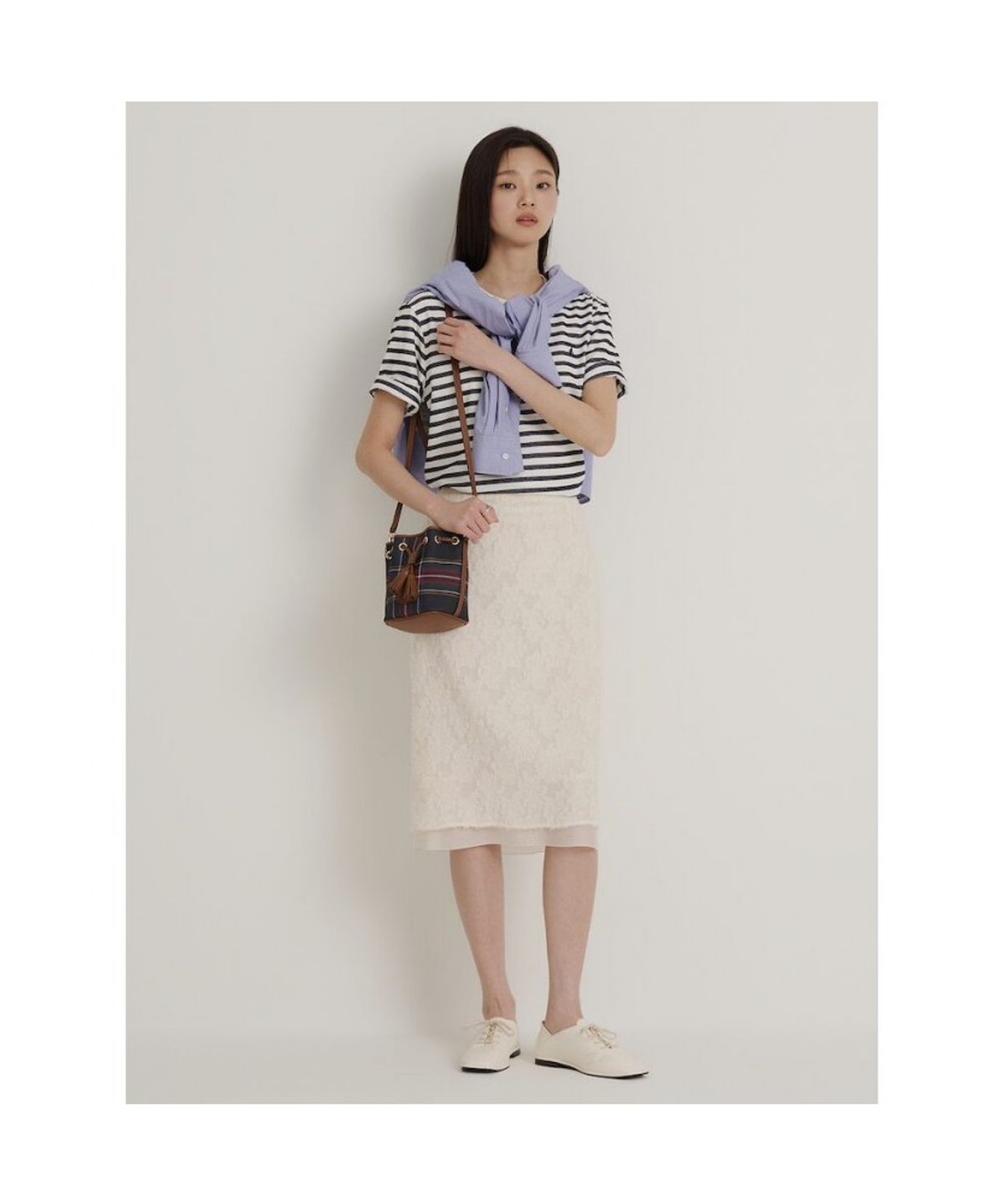 빈폴 멘(BEANPOLE MEN) 남녀공용 스트라이프 소로나 라운드넥 티셔츠  네이비