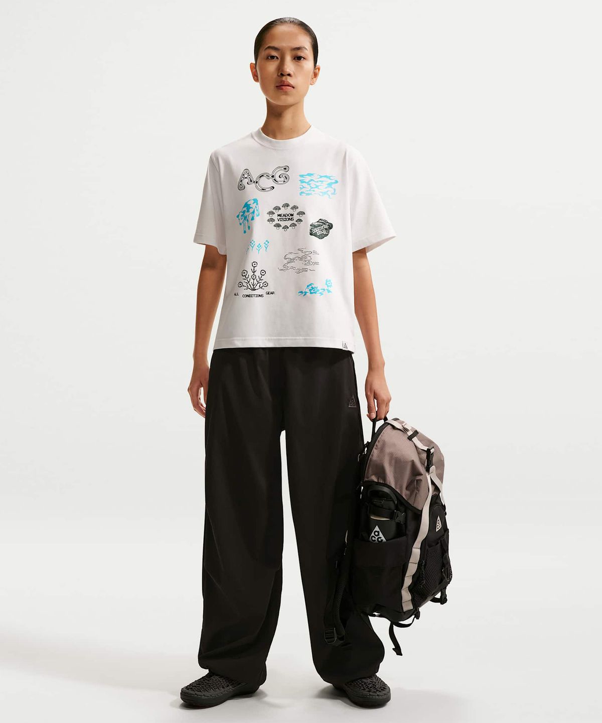 나이키(NIKE) ACG 드라이 핏 티셔츠 W - 서밋 화이트 / II6227-121