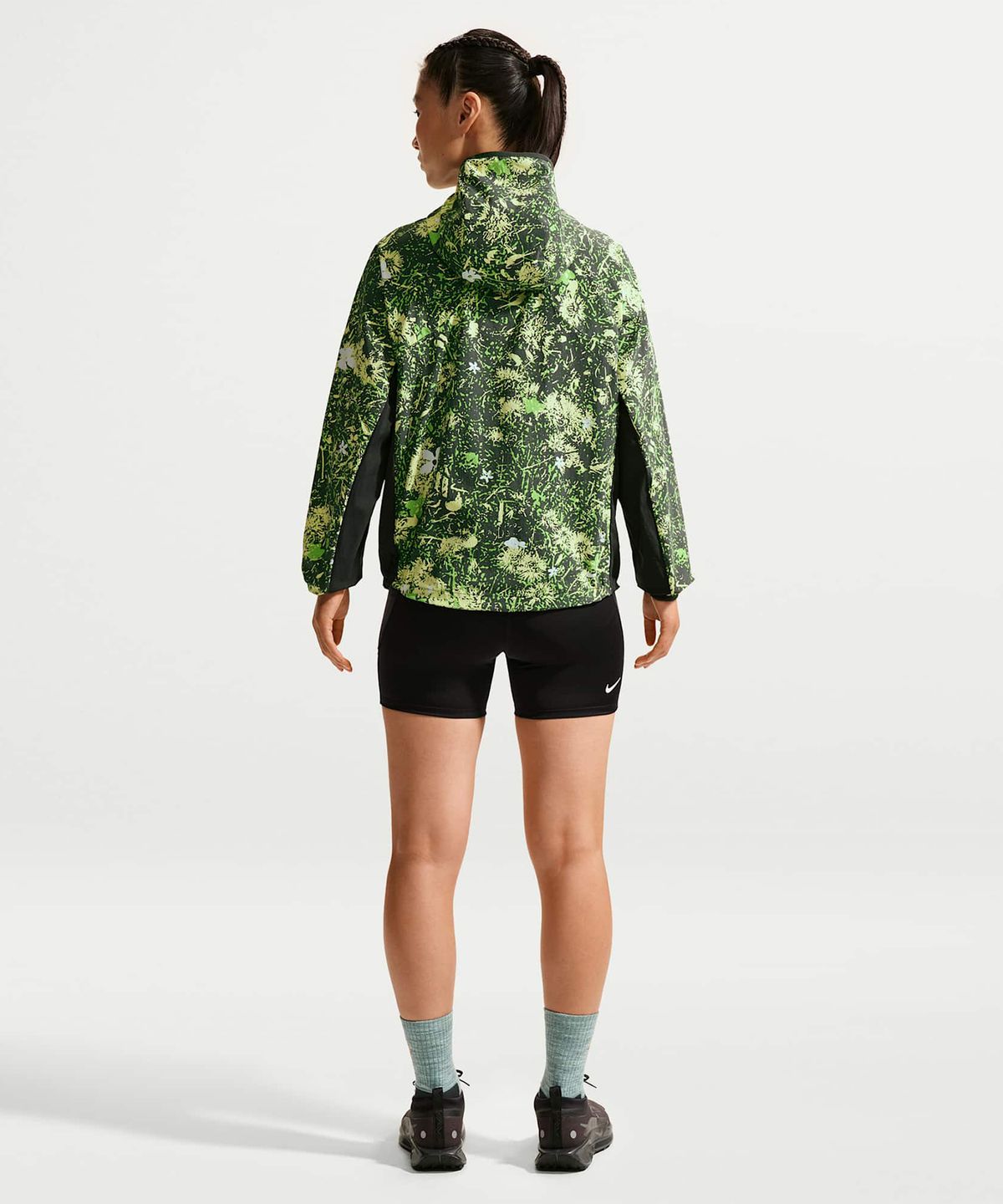 나이키(NIKE) ACG 드라이 핏 하이웨이스트 4인치 트레일 러닝 쇼츠 W - 블랙:서밋 화이트 / IO9644-010