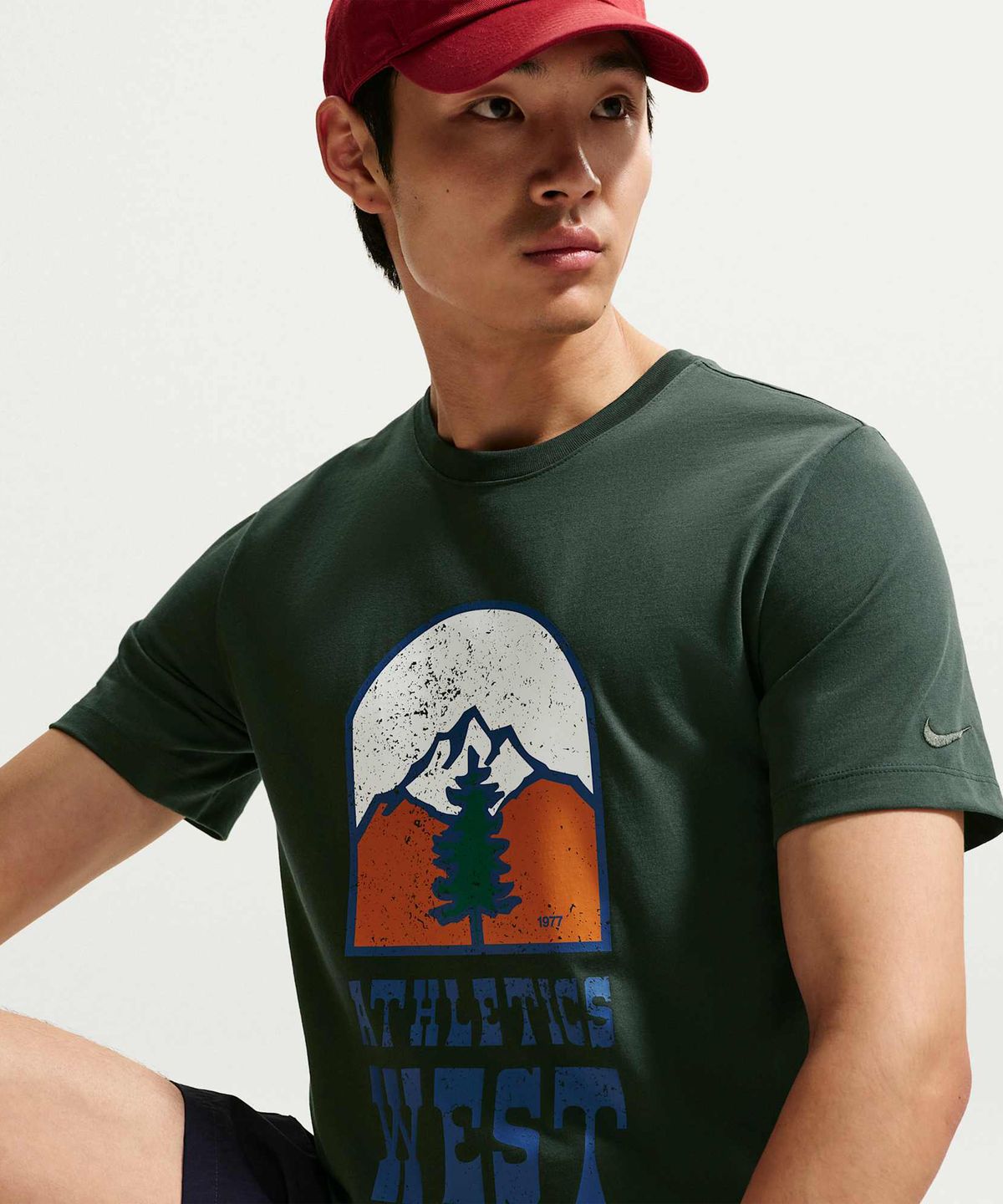 나이키(NIKE) 스포츠웨어 티셔츠 M - 블랙 스프루스 / IR6456-317