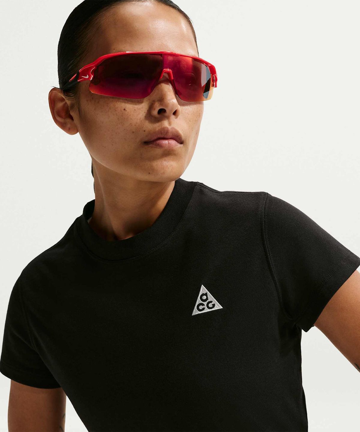 나이키(NIKE) ACG 드라이 핏 반소매 탑 W - 블랙:서밋 화이트 / II7284-010