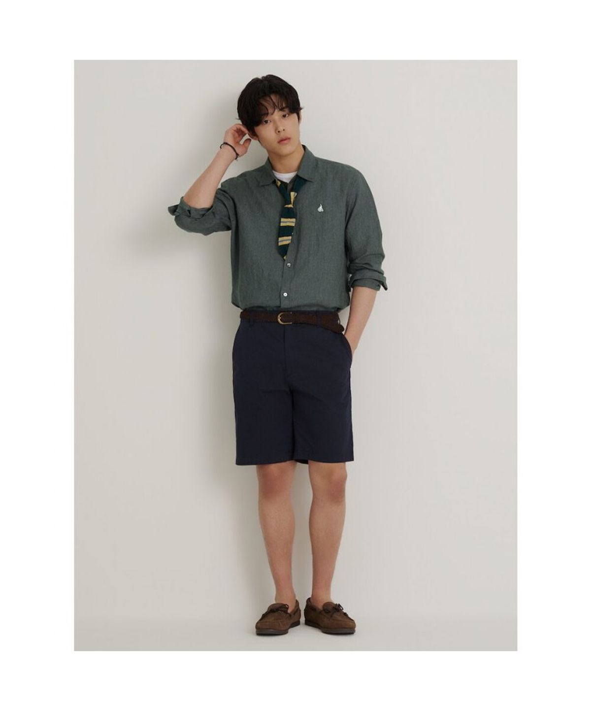 빈폴 멘(BEANPOLE MEN) 남녀공용 리넨 솔리드 셔츠  카키