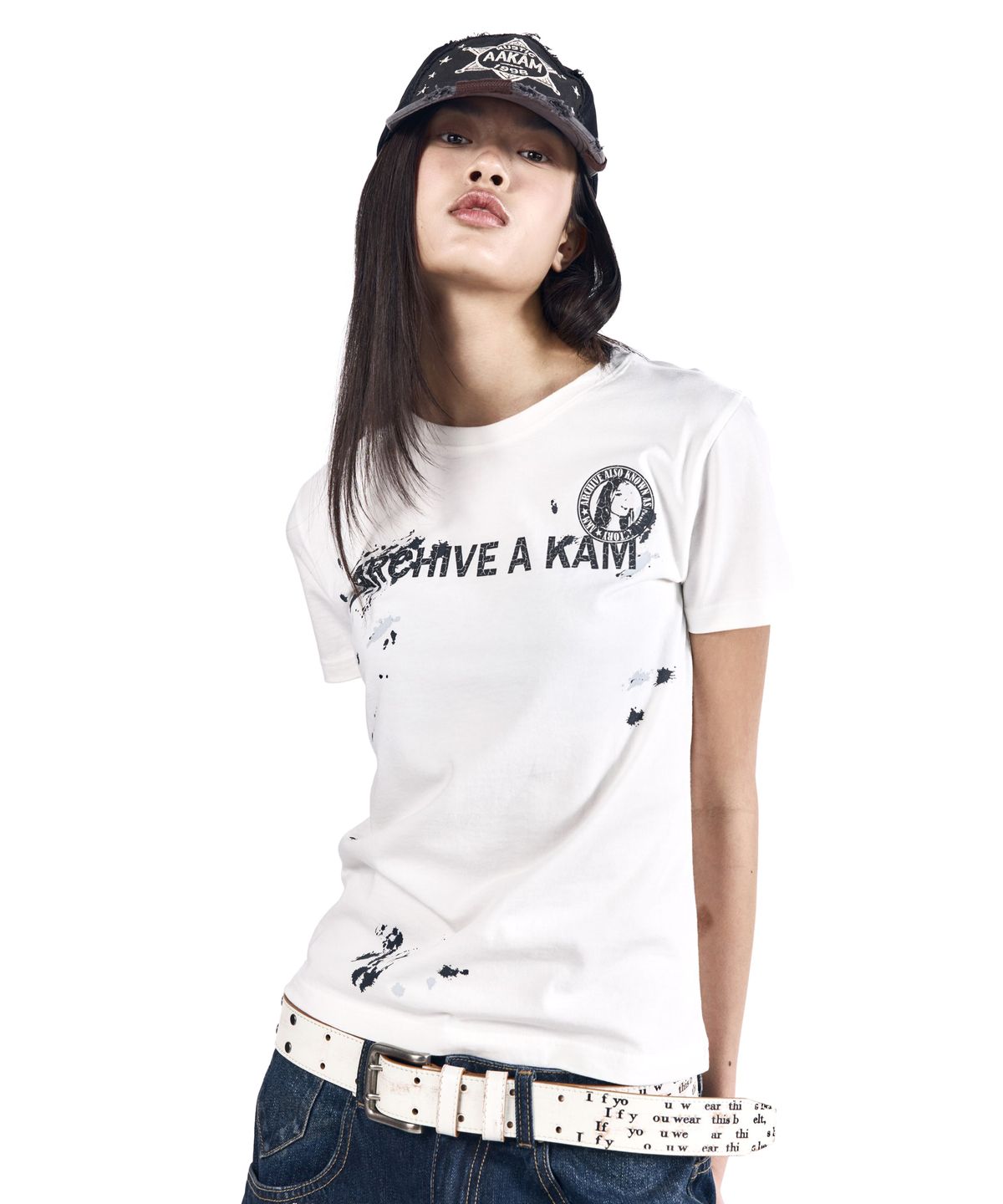 아캄(AAKAM) A Kam Painted Half Top (White)