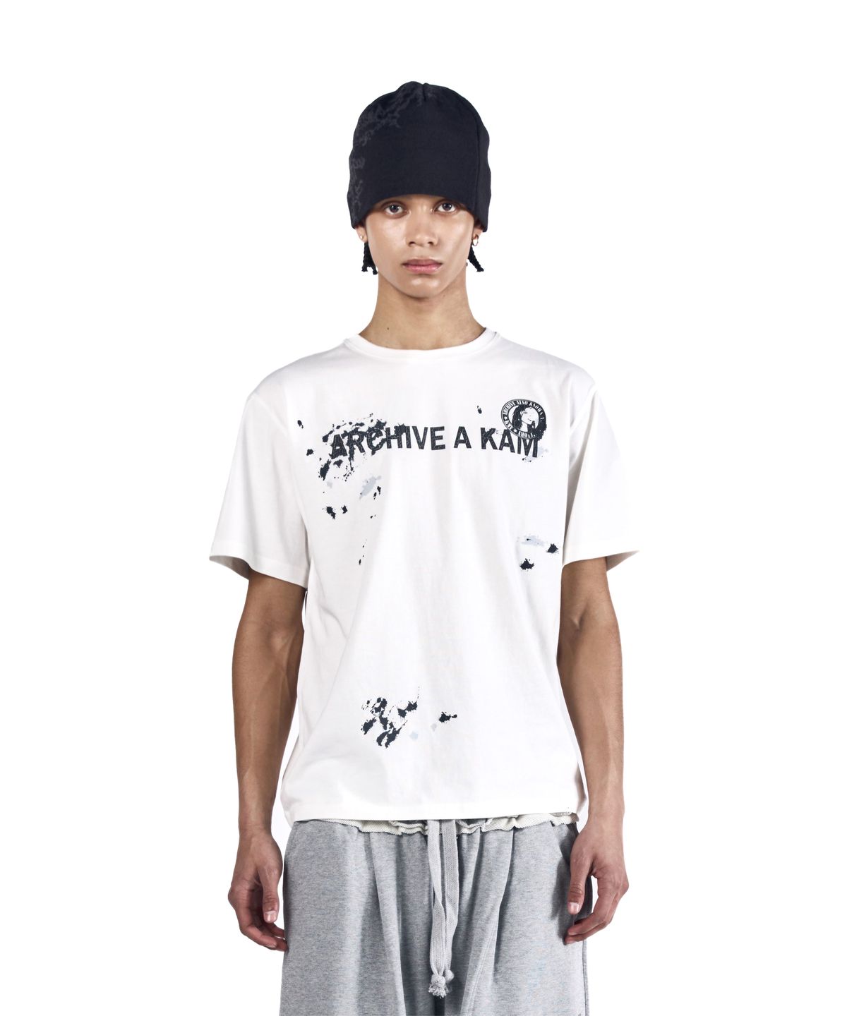 아캄(AAKAM) A Kam Painted Half Top (White)