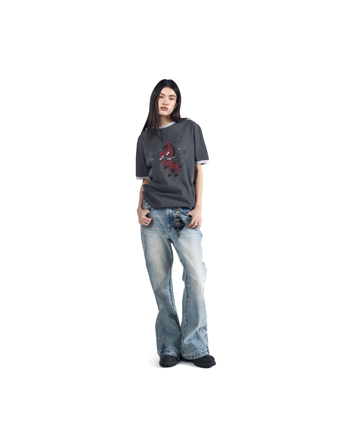 아캄(AAKAM) Bad Horse Ringer Top (Dark Gray)