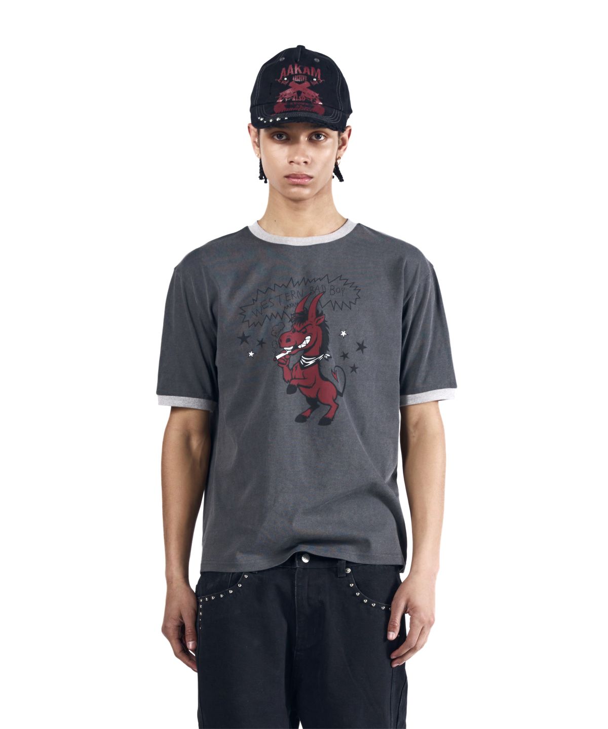 아캄(AAKAM) Bad Horse Ringer Top (Dark Gray)