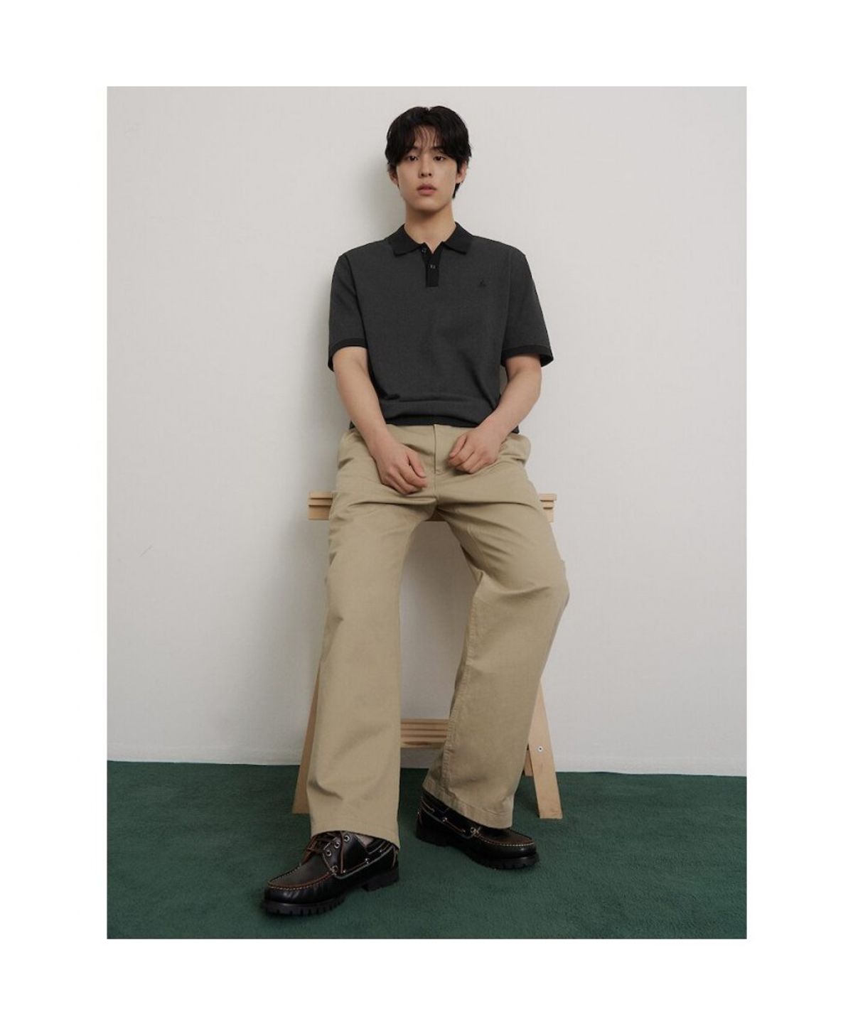 빈폴 멘(BEANPOLE MEN) 투톤 텍스쳐 칼라넥 니트  블랙